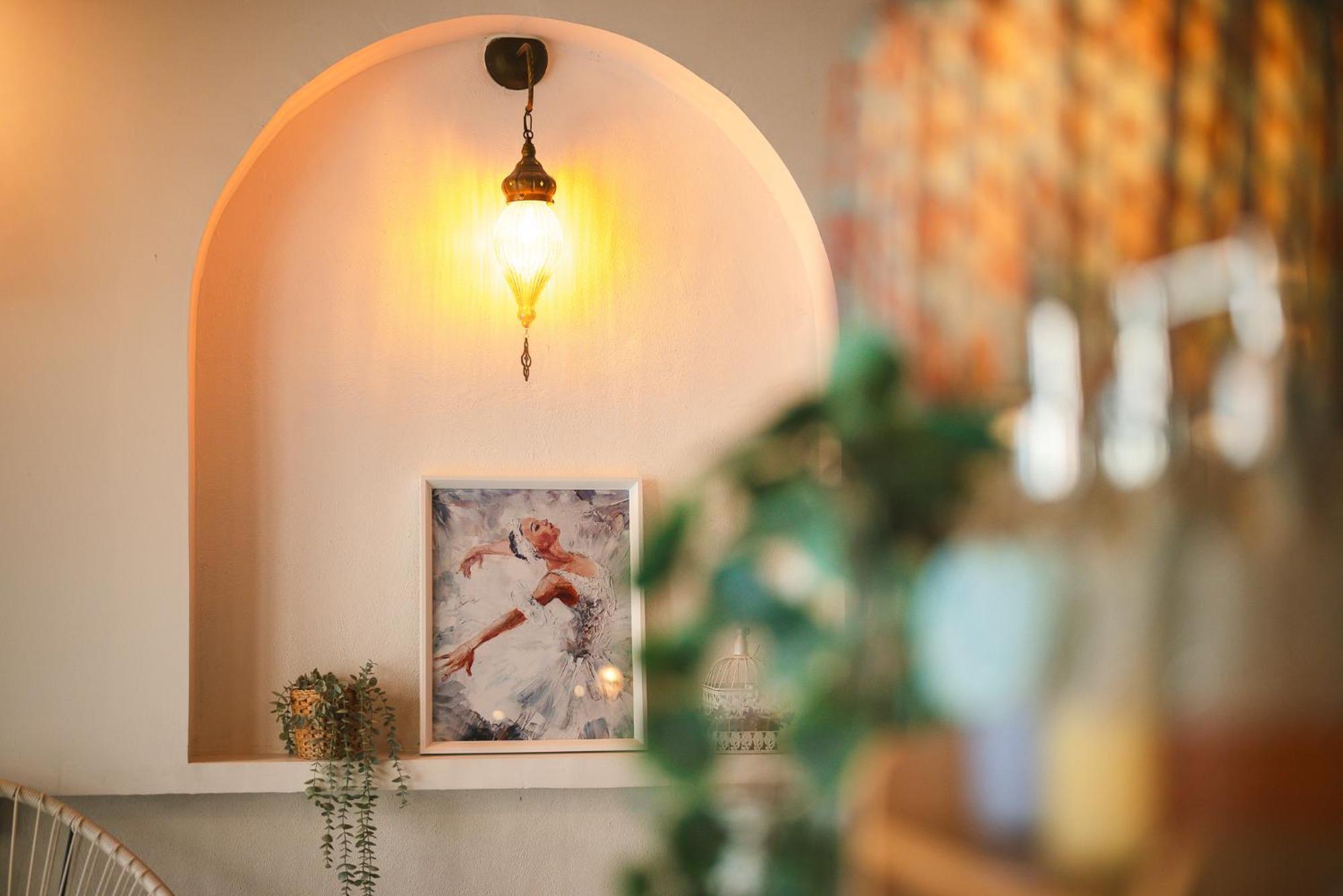White Wall Riverfront Hotel Kamphaeng Phet Dış mekan fotoğraf
