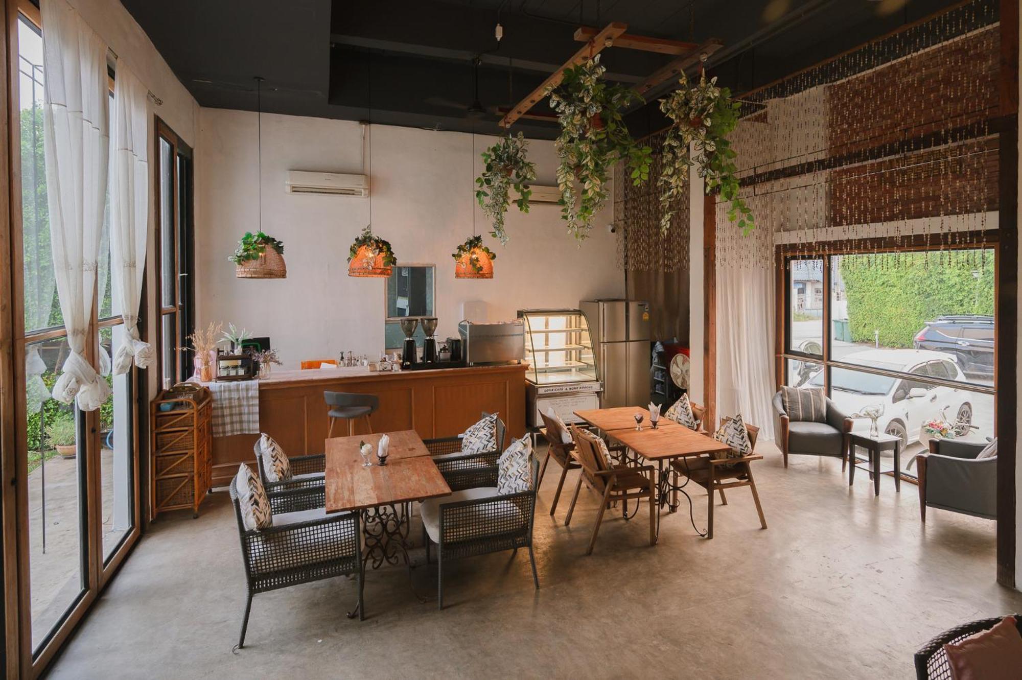 White Wall Riverfront Hotel Kamphaeng Phet Dış mekan fotoğraf