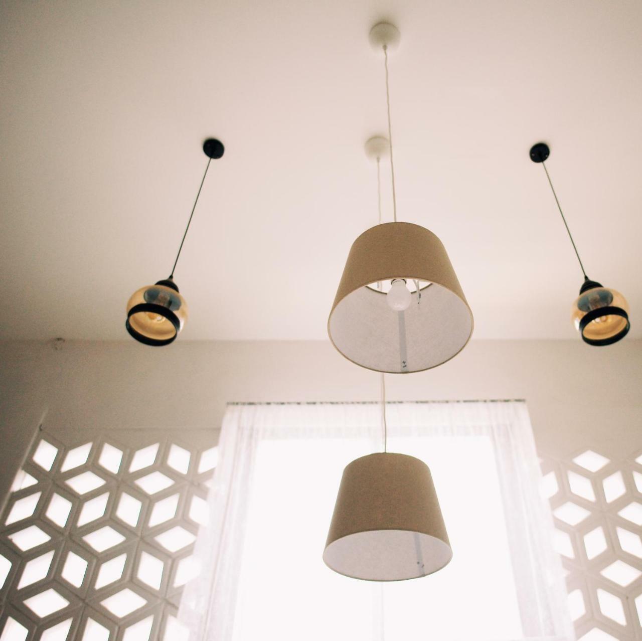 White Wall Riverfront Hotel Kamphaeng Phet Dış mekan fotoğraf